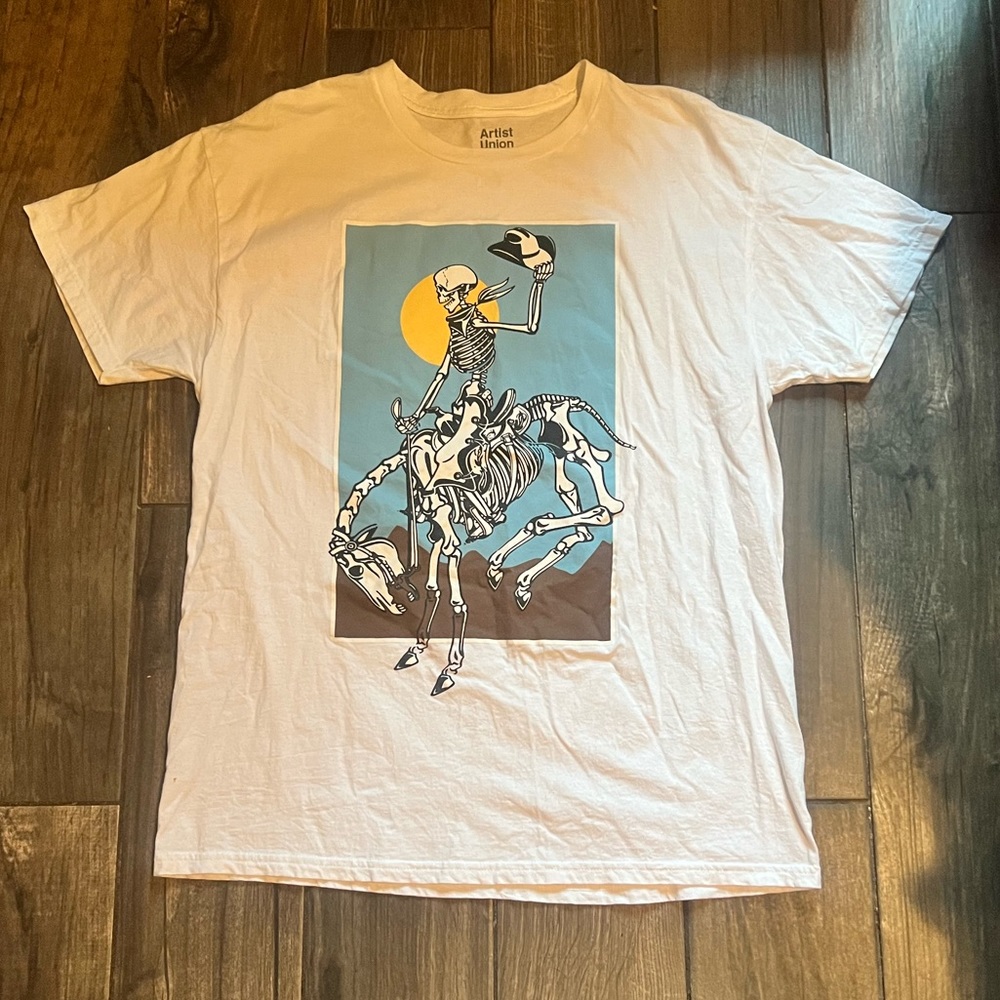 Artist union graphic tee shirt